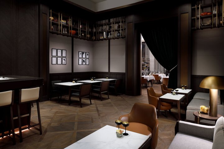 Dining 84 of 103