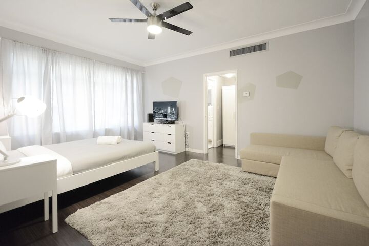 Room 44 of 64