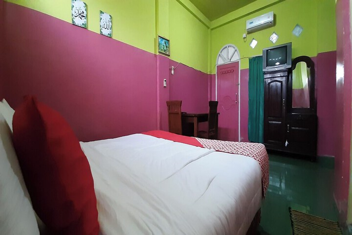 Room 15 of 23