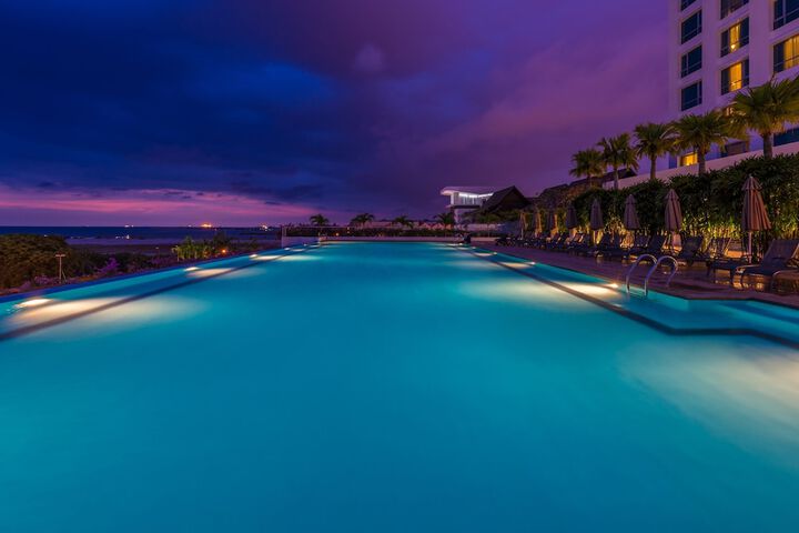 Pool 48 of 135