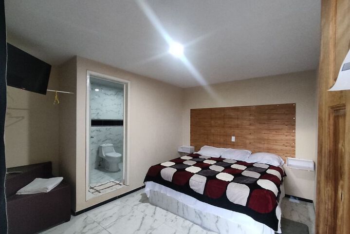 Room 21 of 47