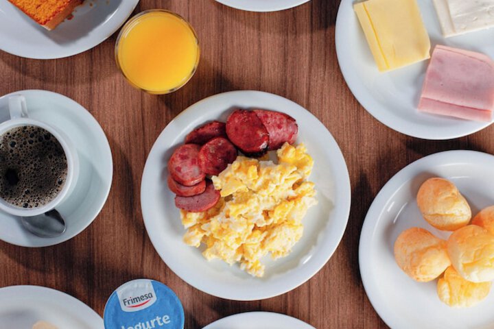 Breakfast/Coffee Service 63 of 88