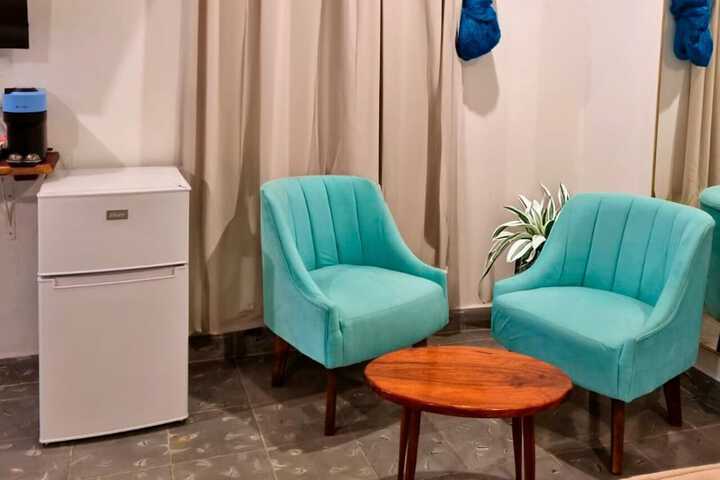 Room 30 of 53