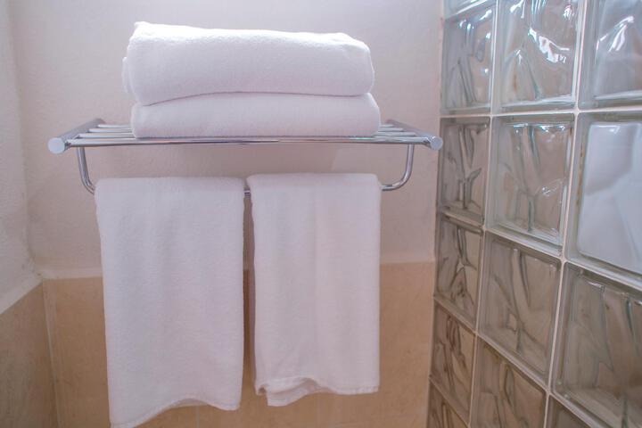 Room 14 of 62