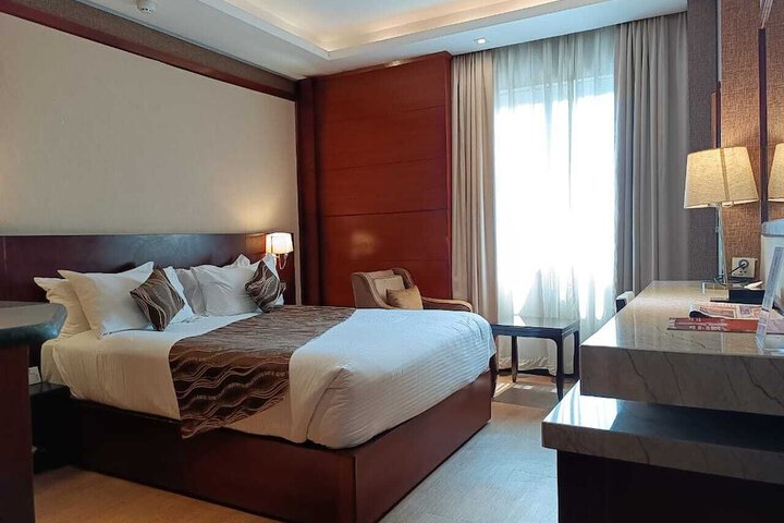 Room 14 of 34