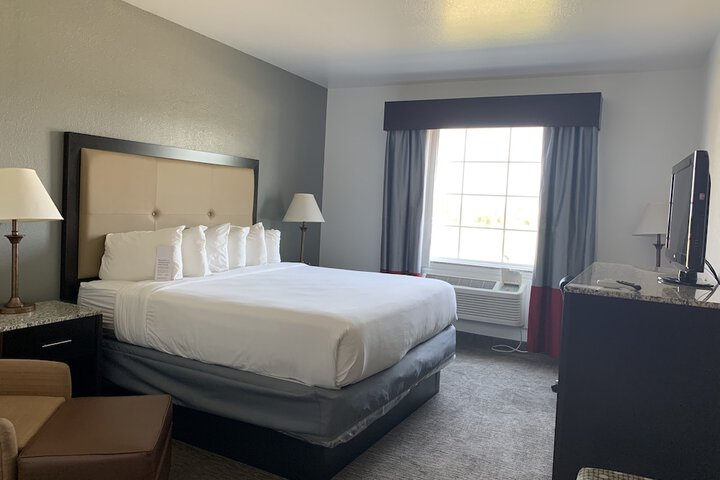 Room 15 of 90