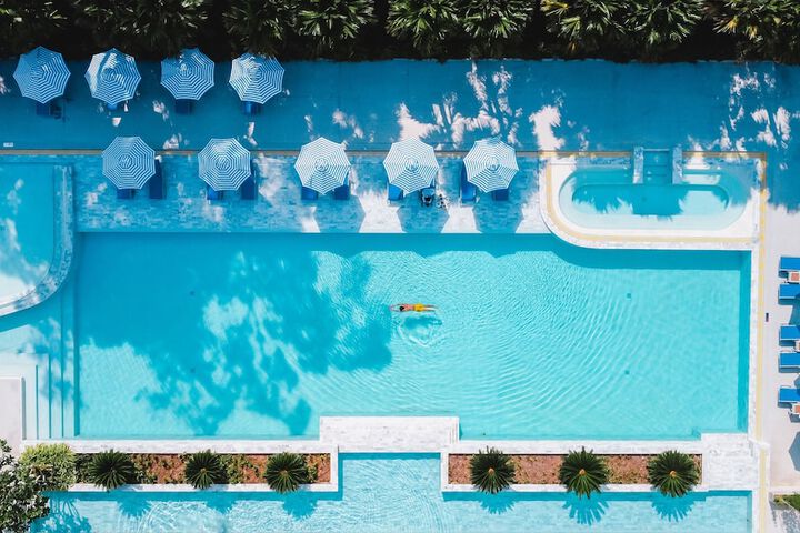 Pool 50 of 80
