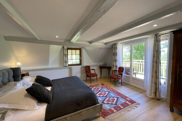 Room 12 of 47