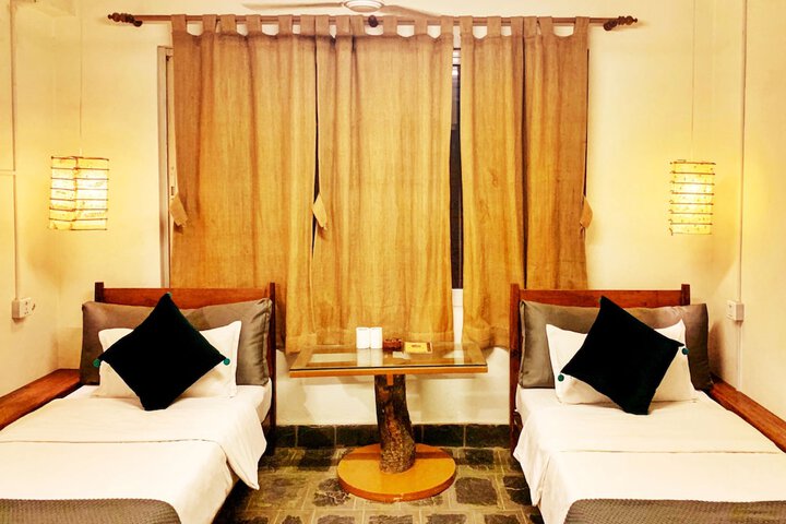 Room 15 of 91