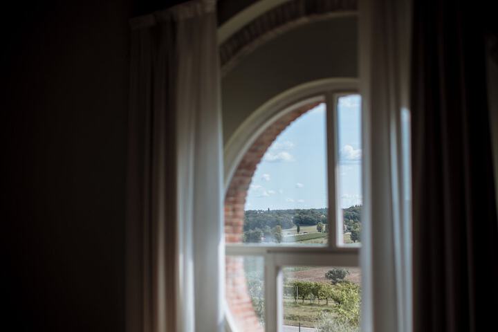 Room 47 of 97
