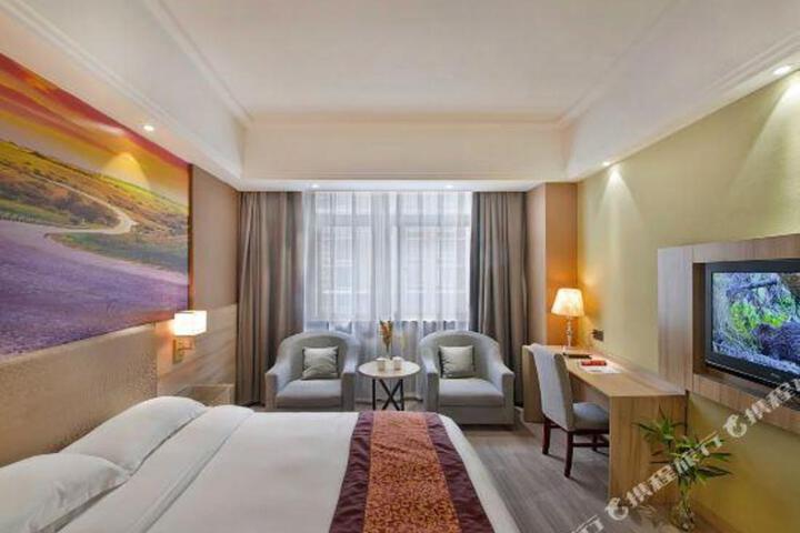 Anqiju Hotel (Changsha County Broadcasting Exhibition CenterWindow of the World)
