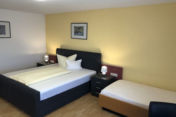 Room 16 of 53