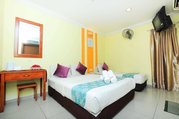 Room 8 of 41