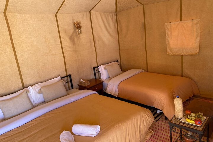 Room 5 of 12