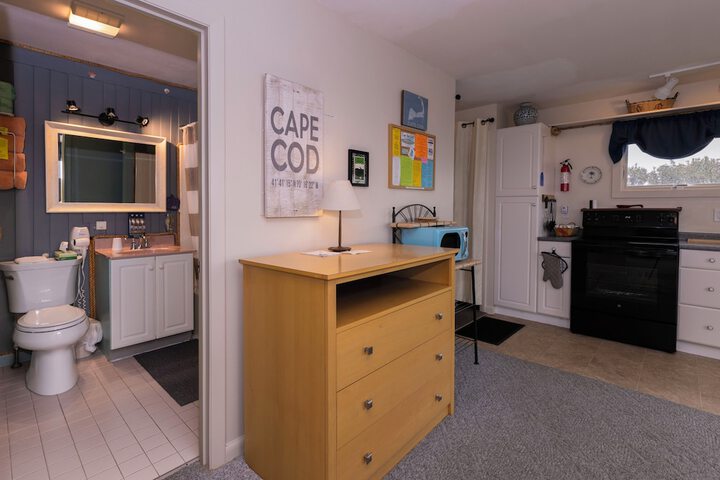 Room 9 of 24