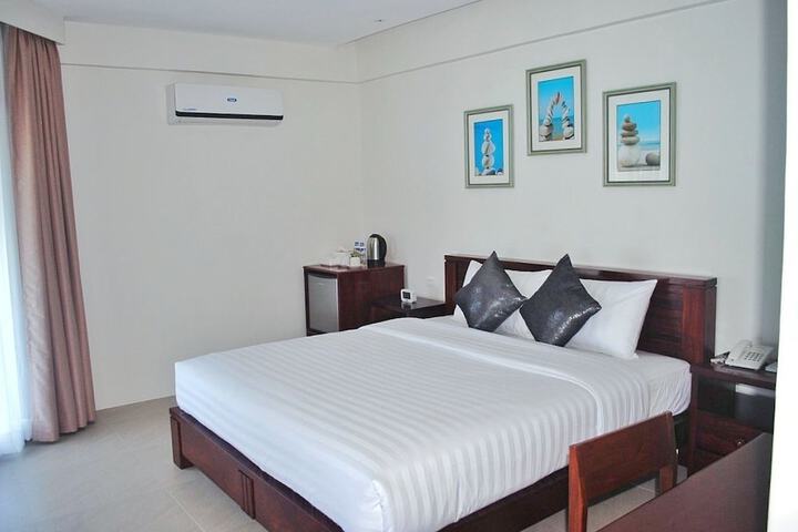 Room 7 of 29