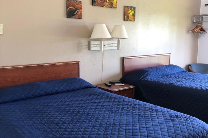 Room 8 of 46