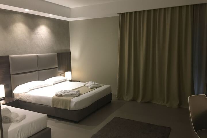 Room 41 of 86