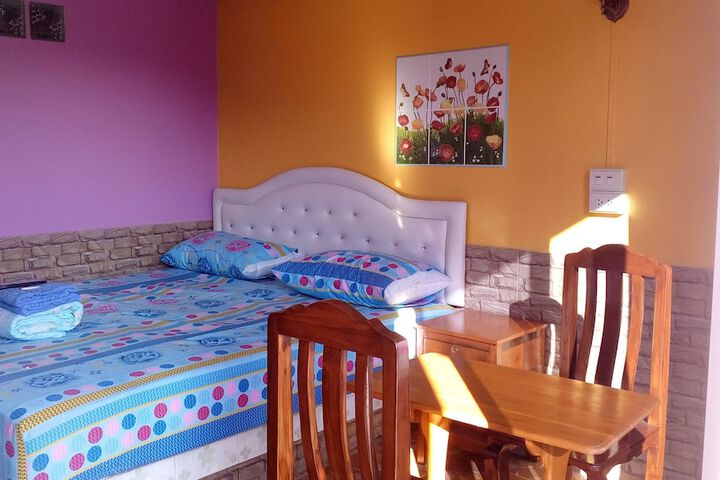 Room 28 of 79