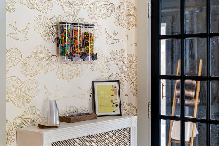 Hotel Interior 19 of 111