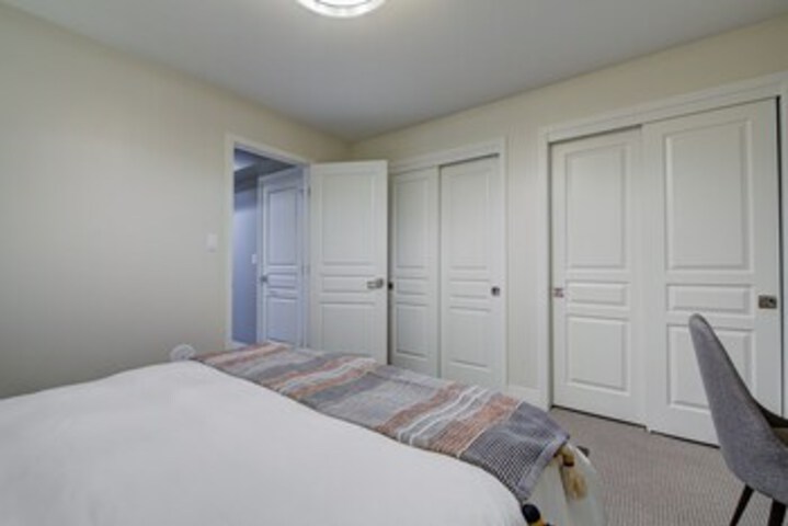 Room 95 of 98