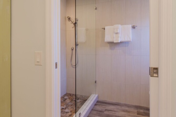 Room 36 of 58