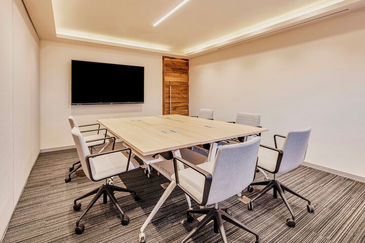 Business Center 106 of 164