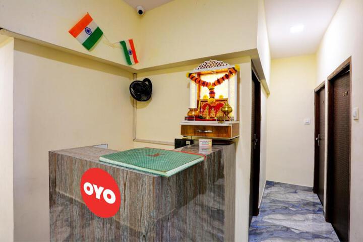Collection O Goregaon West