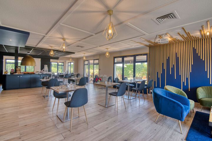 Dining Photos