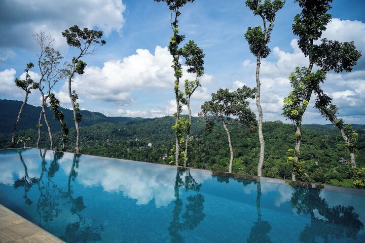Pool 83 of 118
