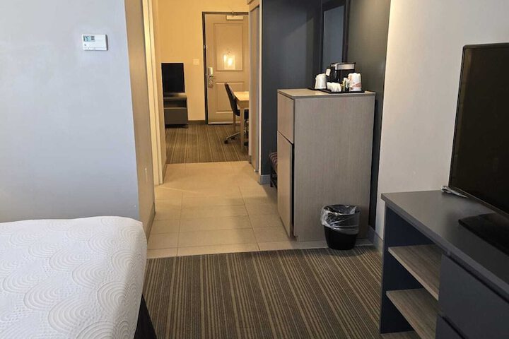 Room 10 of 45