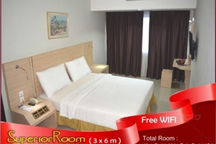 Room 9 of 17
