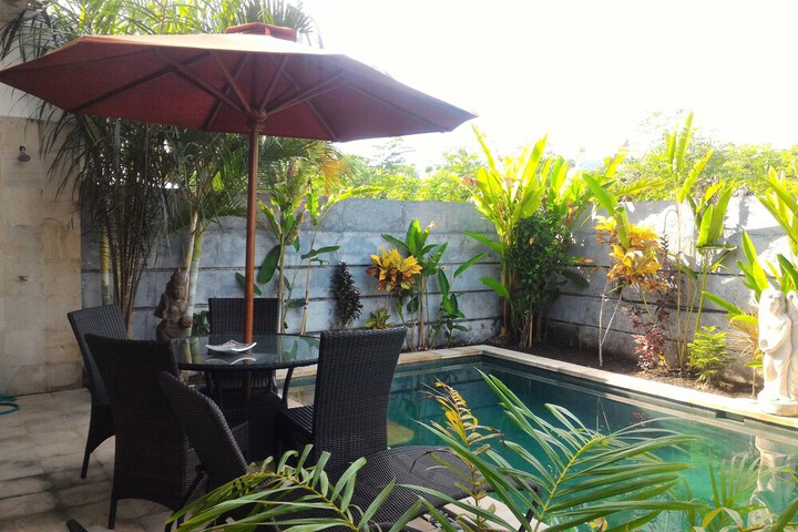 Hotel with Pool