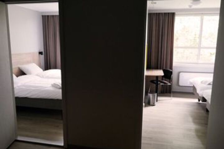 Room 31 of 59