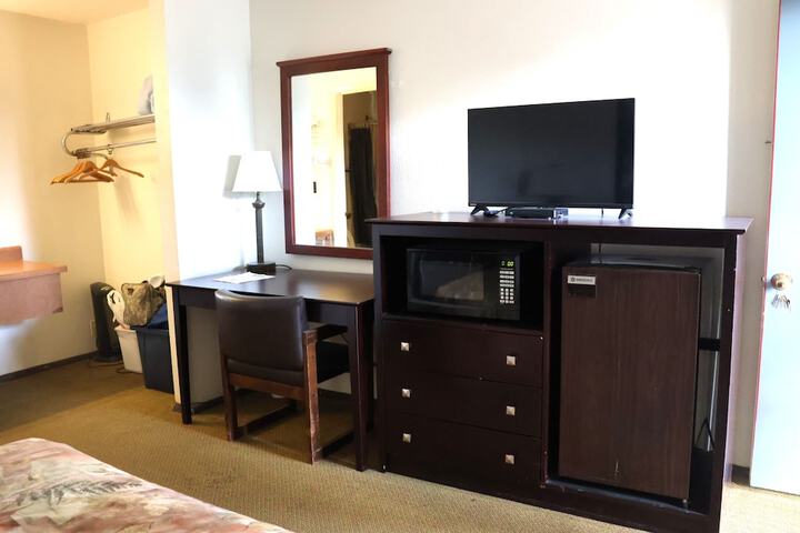 1 Double Bed (2 of 19)
