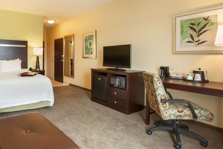 Room 11 of 41