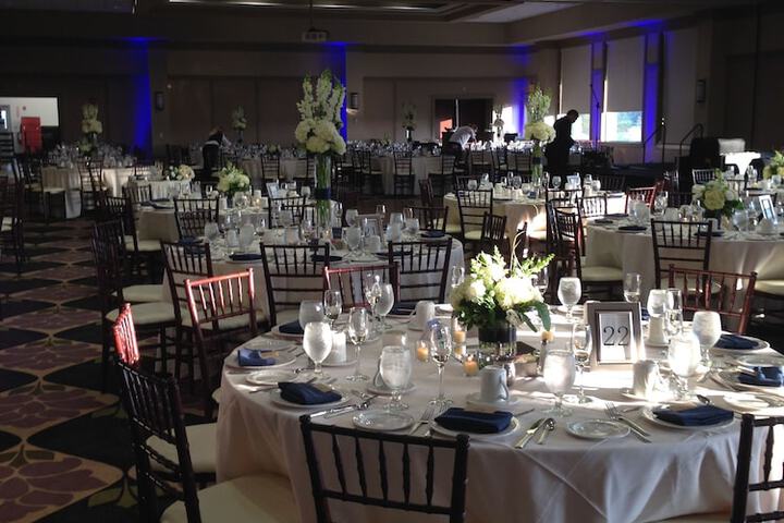 Wedding/Banquet 25 of 33