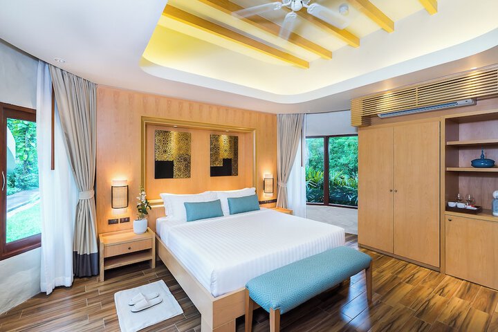 Room 25 of 105