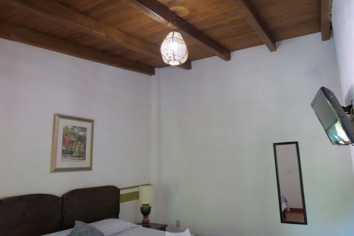 Room 80 of 174