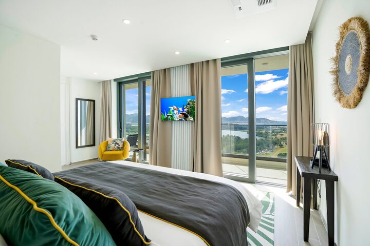 Room 50 of 1000