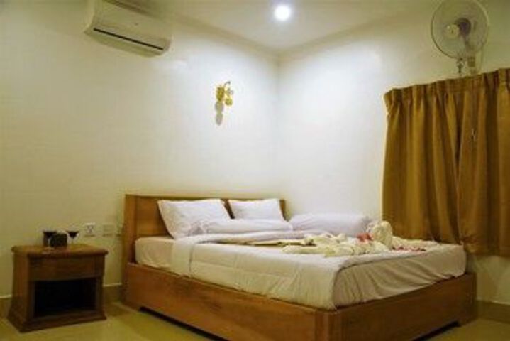 Room 66 of 113