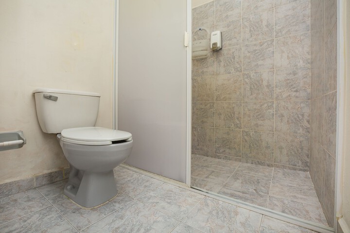 Room 20 of 37