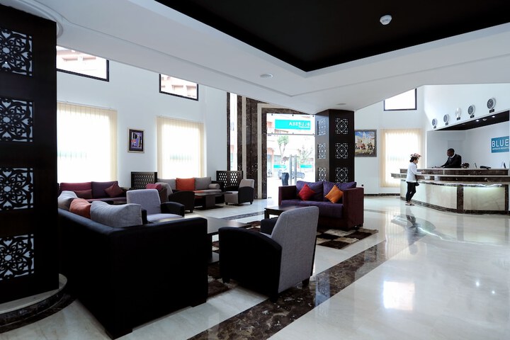 Hotel Interior 3 of 37