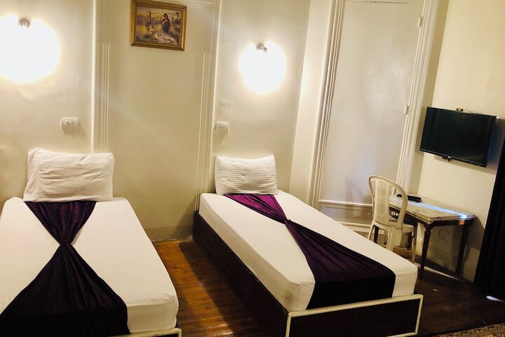 Room 18 of 37