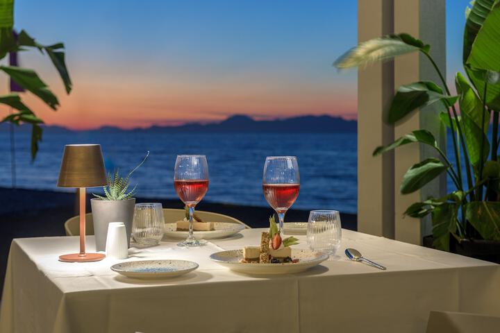Dining 141 of 154