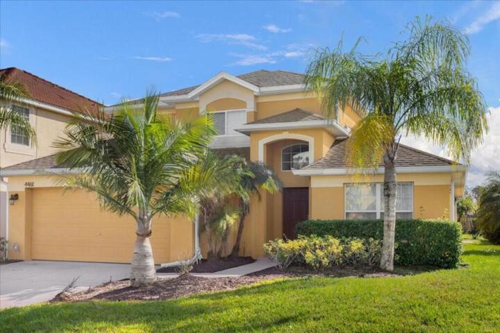 4 Bedrooms 3 Bathrooms Veranda Palms 4461 NP in Orlando, FL