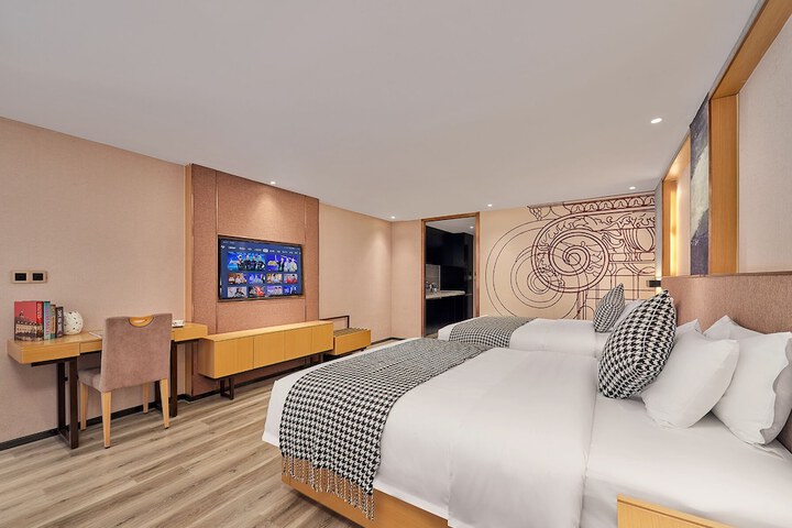 Room 26 of 52