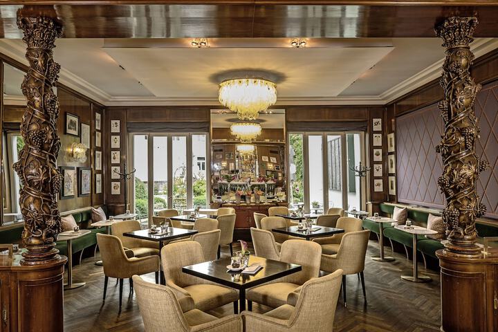 Dining 101 of 120