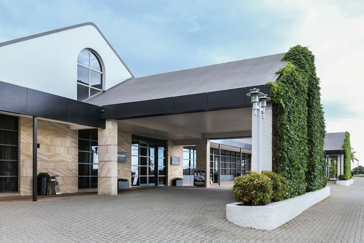 Hotel 297 of 301