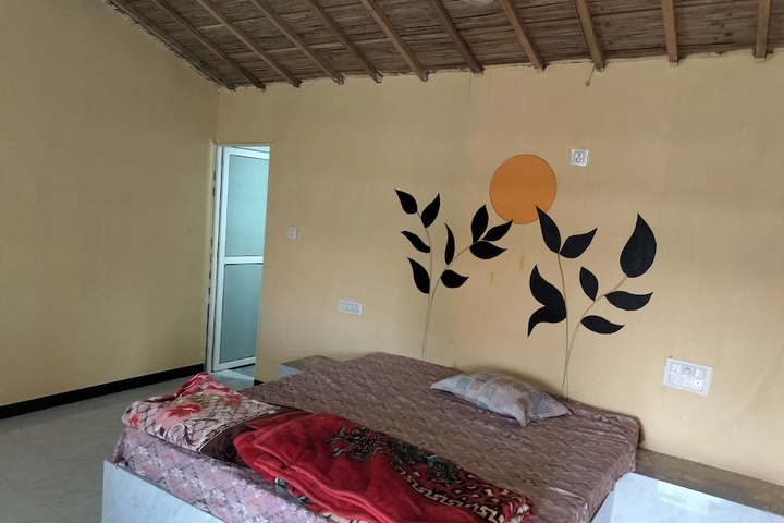Room 26 of 84